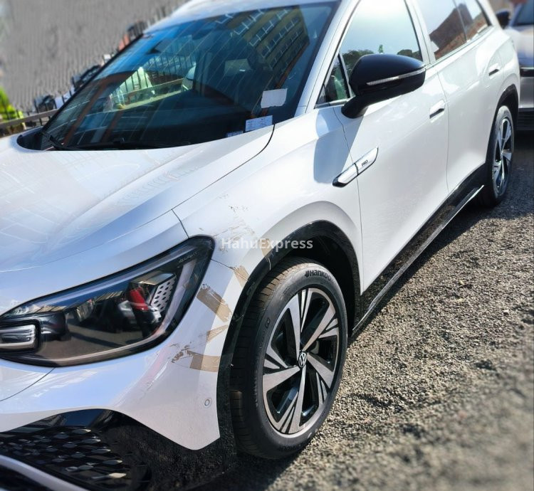 ⚡ Volkswagen ID.6 Crozz PRO (2024) Review: A Modern Electric SUV Experience