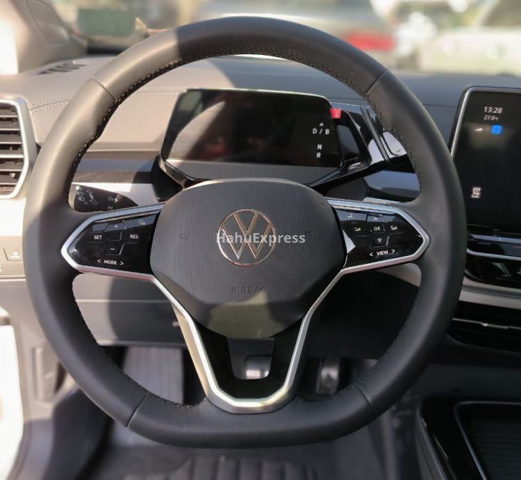 ⚡ Volkswagen ID.6 Crozz PRO (2024) Review: A Modern Electric SUV Experience