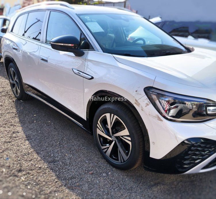 ⚡ Volkswagen ID.6 Crozz PRO (2024) Review: A Modern Electric SUV Experience