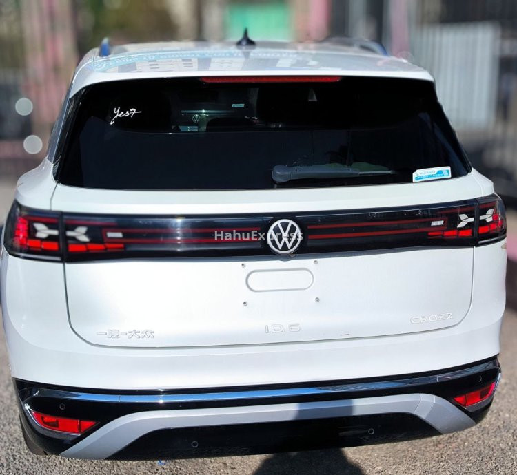 ⚡ Volkswagen ID.6 Crozz PRO (2024) Review: A Modern Electric SUV Experience
