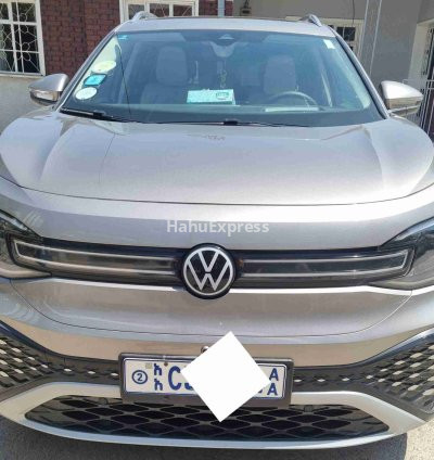 🚗 Volkswagen ID.6 Crozz Pro (2023) Review: A Smart Choice for Electric SUV Buyers in 2026 5