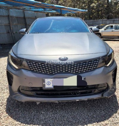 🚗 Kia K5 (2016) Review: Turbo Efficiency Meets Everyday Practicality 6