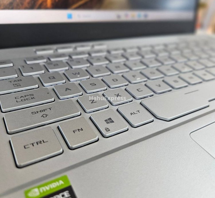 ASUS ROG Zephyrus G14 Review: Compact Design with High-End Performance