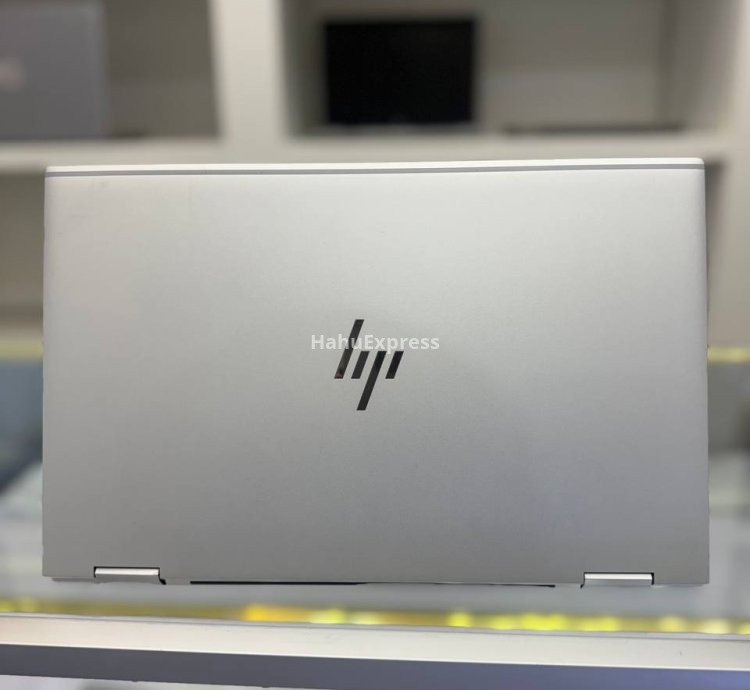 HP EliteBook x360 1040 G8 Review: A Premium Business Laptop for Professionals