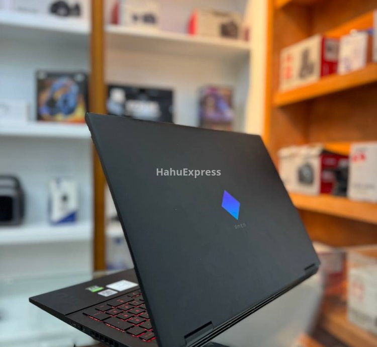 🎮 HP Omen 15 Review: Reliable Gaming Performance with RTX Graphics