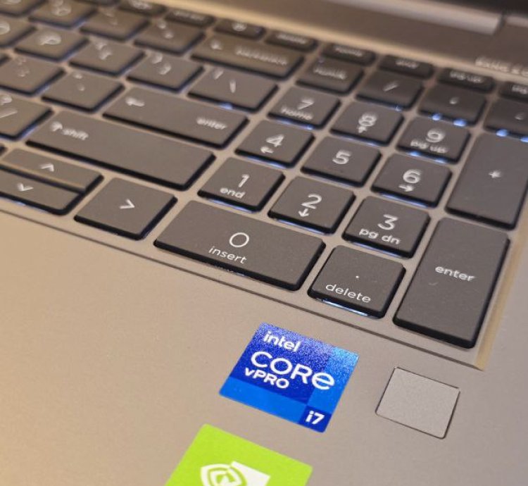 HP ZBook Firefly G8 Review: A Mobile Workstation for Professional Workflows