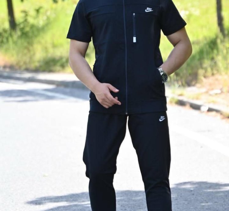 Adidas Men’s Tracksuit Review: Comfort, Durability, and Everyday Style