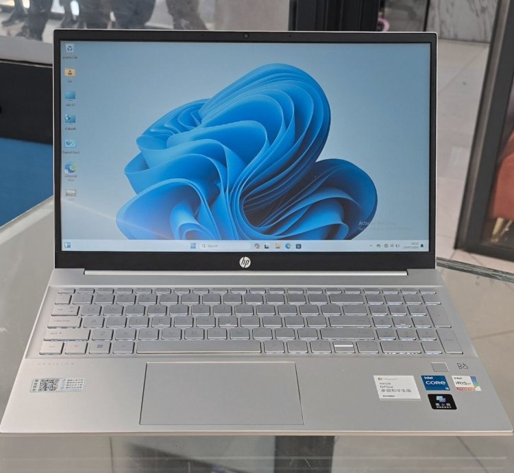 HP Pavilion 15 (2025) Review: Modern Performance for Everyday Productivity