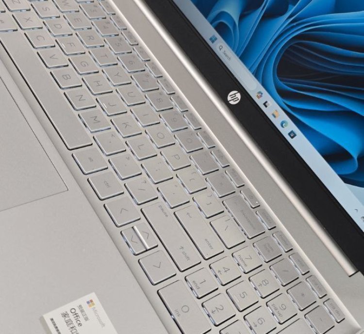 HP Pavilion 15 (2025) Review: Modern Performance for Everyday Productivity