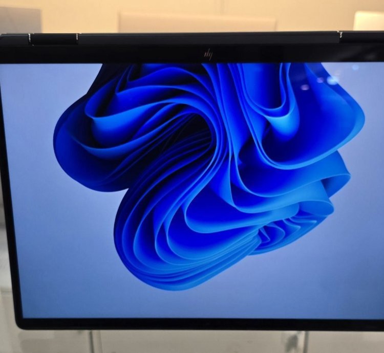 HP Spectre x360 (12th Gen) Review: Premium Design Meets High Performance