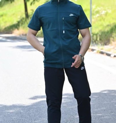 Adidas Men’s Tracksuit Review: Comfort, Durability, and Everyday Style 6