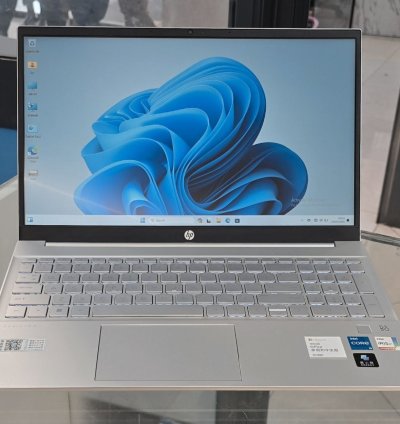HP Pavilion 15 (2025) Review: Modern Performance for Everyday Productivity 3