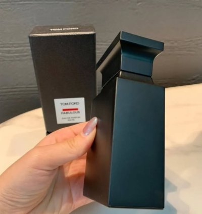 Premium Fragrance Review: A Signature Scent for the Modern Gentleman
