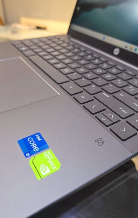 HP Pavilion Plus (12th Gen) Review: Compact Power with Modern Performance 3