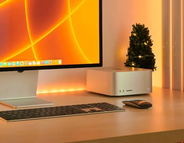 Mac Studio (M1 Max) Review: Professional Desktop Power for Creators